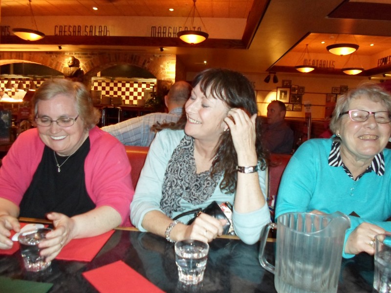 Jayne, Sue &amp; Ann relaxig in Frankie &amp; Bennies