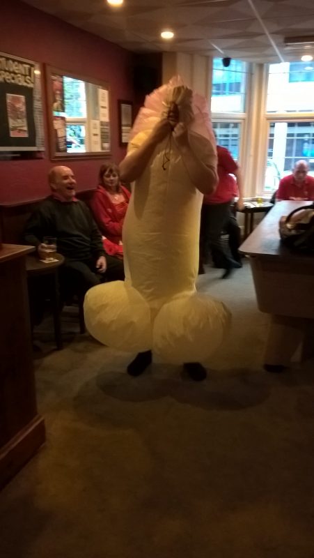 JOHN DRESSED AS WILLIE O'CONNOR, WINNER OF THE PLAYER'S CHAMPIONSHIP 13 AT BARNSLEY ON TUESDAY 25TH JUNE 2019. WILLIE O'CONNOR, NOT OUR JOHN!