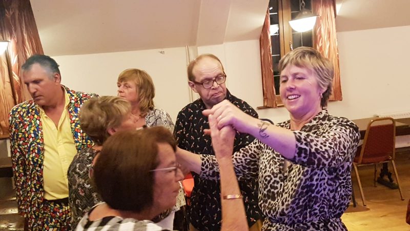 JOHN, JULIE, PAM, JAMES, SU DANCING WITH EILEEN.